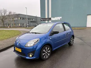 Renault Twingo 1.2-16V Dynamique 77 PK. Zeer fijn rijdende inruilauto met nieuwe APK !!! Distributie