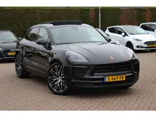 Porsche Macan 2.0 / Panoramadak / Camera / Carbon intr. / Matrix LED / Leder / 21'' / Sportchrono / 