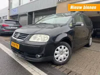 VOLKSWAGEN TOURAN 2.0-16V FSI Highline CLIMA LEER RIJDT GOED NAP APK 8-2026