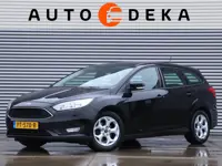 Ford Focus Wagon 1.0 EcoBoost Business Edition *Navigatie*Trekhaak*Parkeersens.*