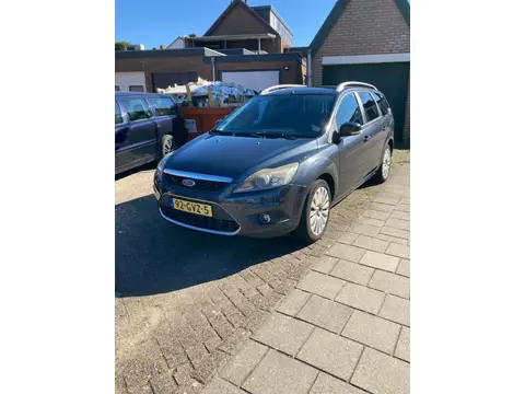 Ford FOCUS Wagon 1.8 Titanium 2008 CLIMA APK 6-25