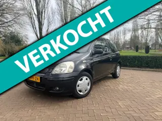 Toyota Yaris 1.3 VVT-i S-Line | Elektrische ramen | Centr. verg.