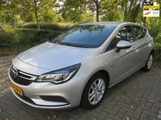Opel ASTRA 1.6 CDTI 120 Jaar Edition