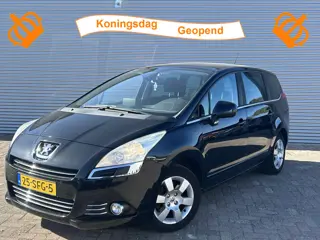 Peugeot 5008 1.6 THP ST 7p. | Nieuw Binnen! | 7 Persoons | Trekhaak | Cruise