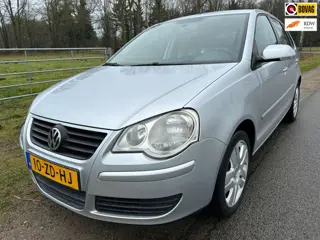 Volkswagen Polo 1.4-16V Optive pas 93.500km airco zeer mooi