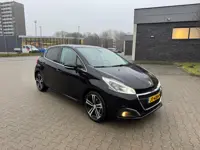 Peugeot 208 1.2 GT-line