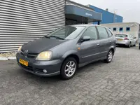 Nissan Almera Tino 1.8 Acenta