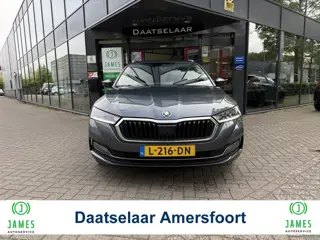 Škoda Octavia Combi 1.5 e-TSI Business Edition Automaat Trekhaak camera navi