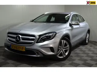 Mercedes-Benz GLA-klasse 200 Edition 1 / Navi./ Camera / Stoelverw. / Pdc