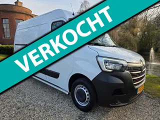 Renault Master T35 2.3 dCi 135 L2H2 AIRCO/3-persoons