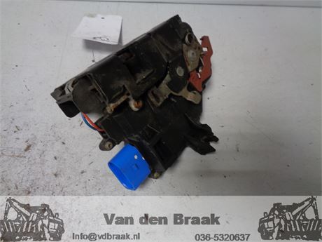 Audi A3 Hatchback 2003-2008 Deurslot links