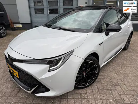 Toyota Corolla 2.0 Hybrid GR-SPORT PLUS 2021 NARDO ACC PANO ALCANTARA LUXE