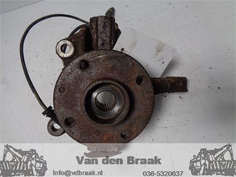 Toyota Aygo 2005-2014 Fusee links voor