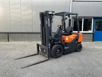 Doosan D25 GP Plus, 140 uur! Als nieuw! (bj 2020)
