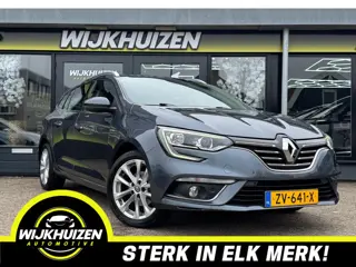 Renault Mégane Estate 1.3 TCe GT-Line met Led !!! Carplay !!! Trekhaak !!! Nette staat !!!