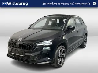 Škoda Karoq 1.5 TSI ACT Sportline / AUTOMAAT/ PANO/ TREKHAAK/ DCC/ STUUR+STOELVERWARM./ ACC/ PARK.SE