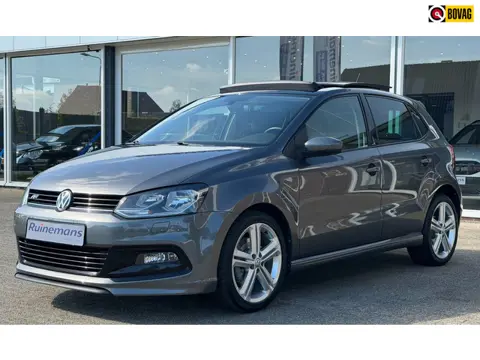 Volkswagen Polo 1.2 TSI Highline R-LINE / PANO / DSG / NL AUTO