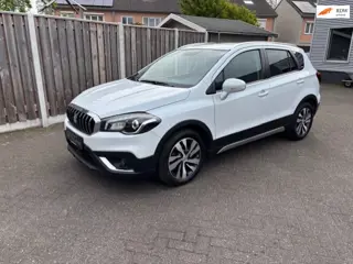 Suzuki S-Cross 1.4 Boosterjet automaat high executive leder trekhaak schuifdak navi