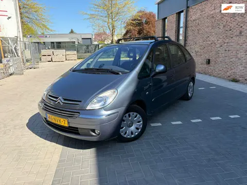 Citroen Xsara Picasso 1.6i-16V Image