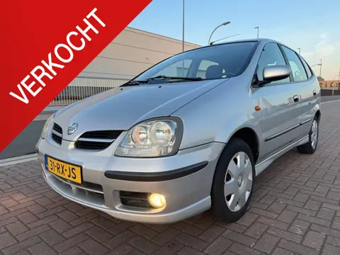 Nissan Almera Tino 1.8
