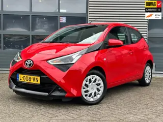Toyota Aygo 1.0 VVT-i x-play | Camera | CRUISECR | Carplay | Airco