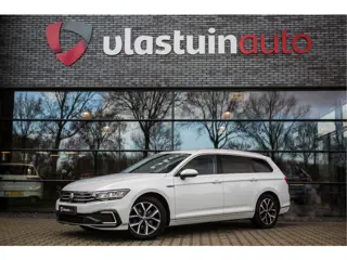 Volkswagen Passat Variant 1.4 TSI PHEV GTE Business , SoH 94%, Adaptive cruise, Trekhaak, Carplay, C