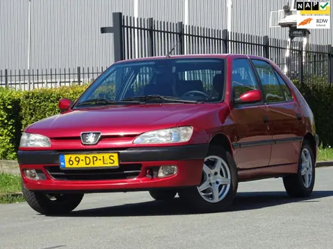 Peugeot 306 1.4 XT 5DRS NAP/AIRCO/ELEKRAM/APK 03-2027