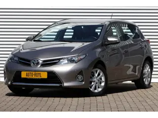 Toyota Auris 1.6 Edition Navi / Camera / PDC (bj 2013)