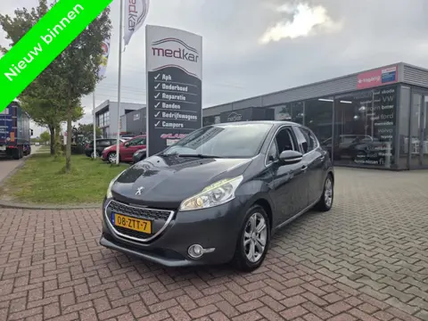 Peugeot 208 1.2 VTi Allure (bj 2013)