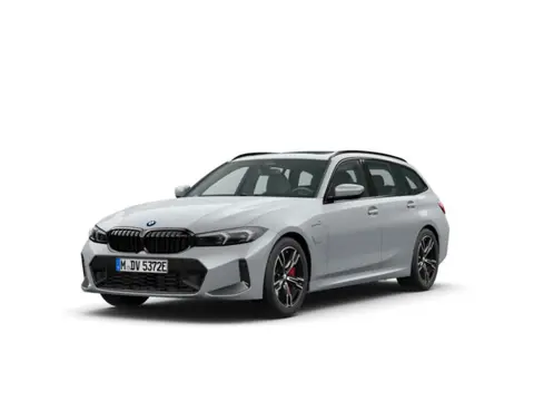 BMW 3 Serie Touring 330e M Sport Edition | M Sport Pro | Trekhaak | Glazen Panoramadak | Comfort Pac