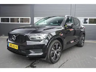 Volvo XC40 1.5 T3 Momentum Camera/Carplay/Harman Kardon/Cruise/Climate Control