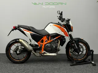 KTM 690 Duke | 17 DKM | 2016 | Garantie | Korte kentekenplth.