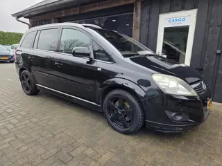 Opel Zafira 2.2 Cosmo