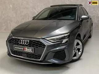 Audi A3 Limousine 30 TFSI S edition /3 X S-Line /Pano /Carplay