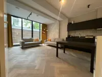 Woning aan de Rustenburgerstraat te Amsterdam