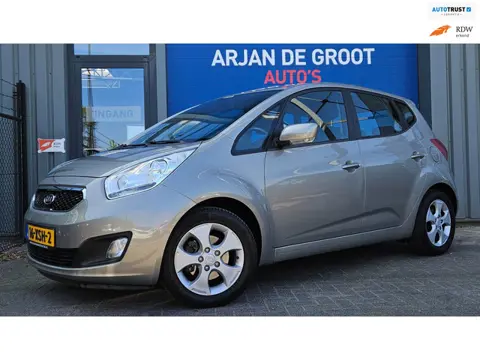 Kia Venga 1.6 125PK VOL AUTOMAAT Cruise clima trekhaak NAP