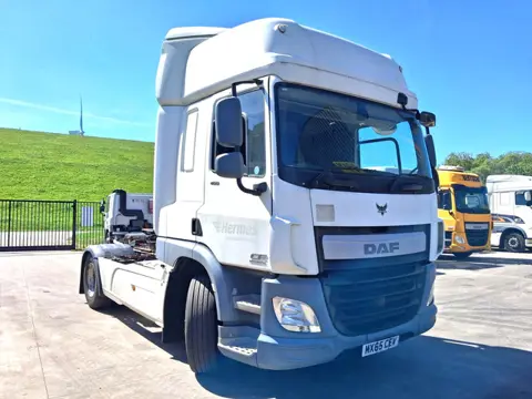 DAF CF 400 * SSC * RHD * 1 x Bed * (bj 2015, automaat)