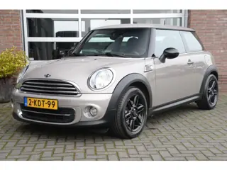 Mini Mini 1.6 Cooper Chili | Navigatie | Half leder | Orig. NL |