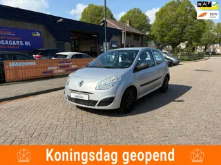 Renault Twingo 1.2 Authentique NIEUWE APK!
