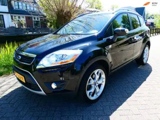 Ford Kuga 2.5 20V Titanium 200pk 4WD Clima Leder Navi Trekhaak 2100kg.