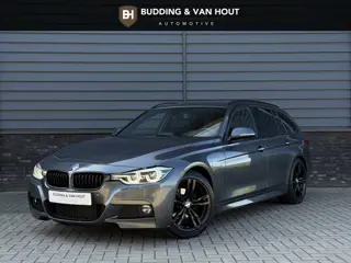 BMW 3-serie Touring 318i High Executive M-Sport Trekhaak Apple Carplay Stoelverwarming Hifi Audio