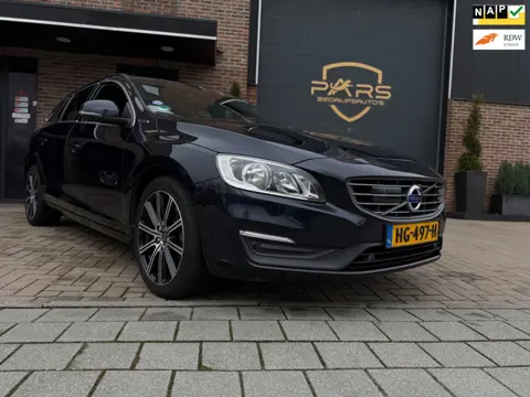 Volvo V60 2.4 D6 Twin Engine Momentum Automaat Airco Navi Cruise Elk.Ramen Trekhaak
