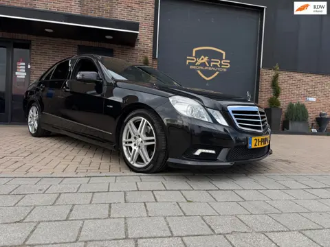 Mercedes-Benz E-klasse 350 CDI Avantgarde Pano Automaat 231PK Airco Cruise Navi Elk.Ramen