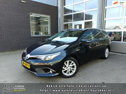 Toyota Auris Touring Sports 1.8 Hybrid Executive Go | Automaat | Keyless | Fullmap Navigatie | Airco