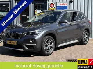 BMW X1 sDrive18i High Executive | AUTOMAAT | TREKHAAK | NAVI | ELEKTR KOFFERKLEP |