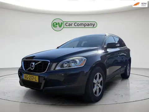 Volvo XC60 2.0 D3 Summum | Trekhaak | Leder | 1e Eigenaar! | Stoelverwarming | Exportprijs | Cruise 