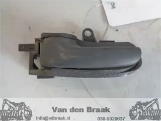 Peugeot 107 2005-2014 Deurgreep binnenzijde links