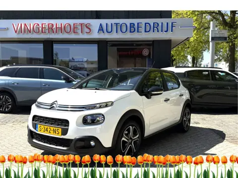 Citroën C3 110 Pk Benzine * AUTOMAAT * Navigatie * Achteruitrij Camera * Climate & Cruise Control * 