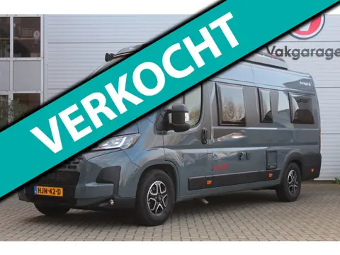 Capron CVE 640 Sunlight Cliff RT640 Adventure Hefdak/Busbiker/LMV
