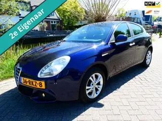 Alfa Romeo Giulietta 1.4 T 120pk 2e eig. Clima Cruise Navi Trekhaak 1300kg.